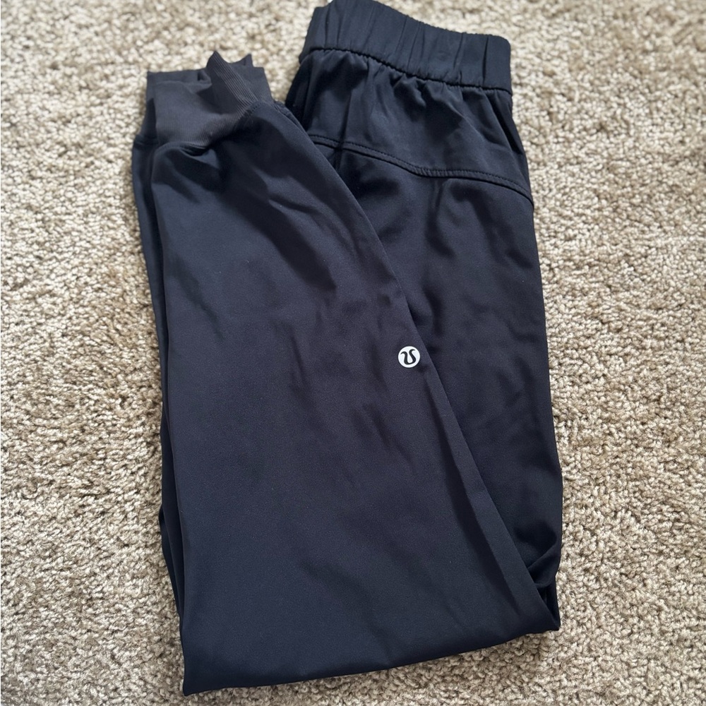 Lululemon Women Black Jogger